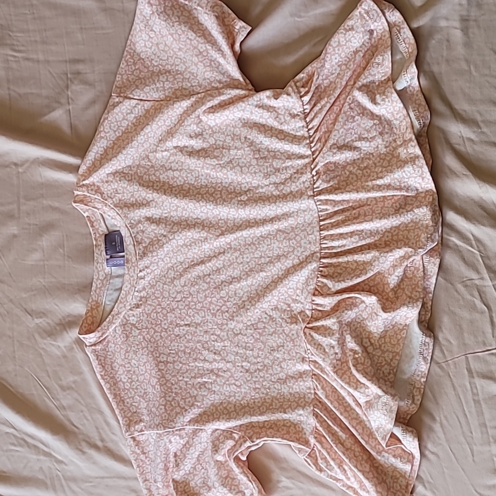 ๐5/$20๐ Good Luck Girl Top - Picture 1 of 3